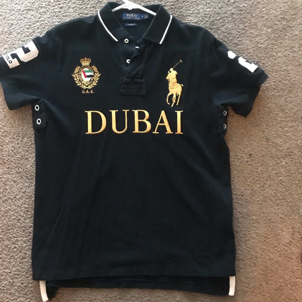 Polo Ralph Lauren Men’s Dubai Shirt Size Medium.